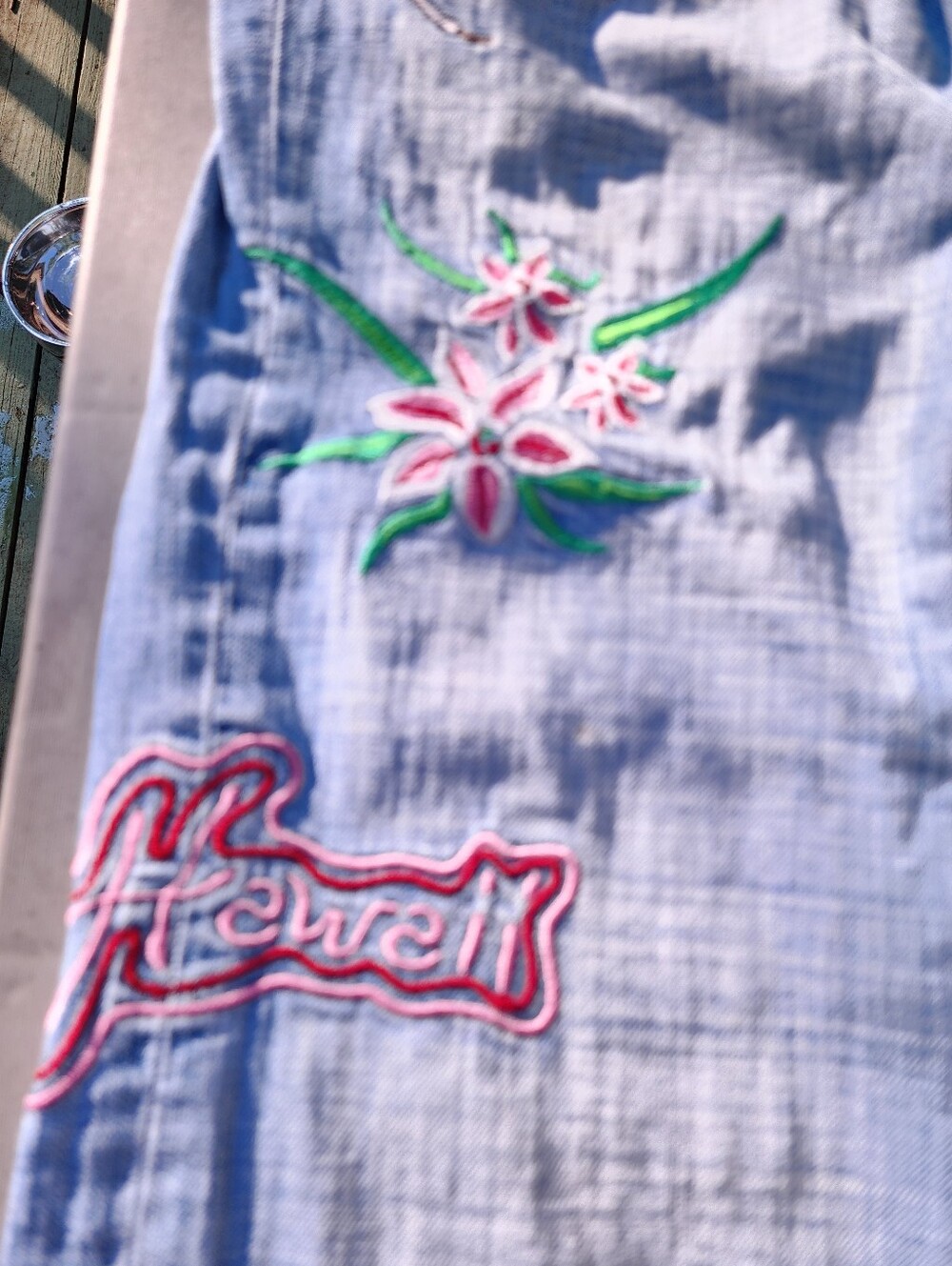 Stinkin Cute embroidered Jeans - Picture 3 of 12
